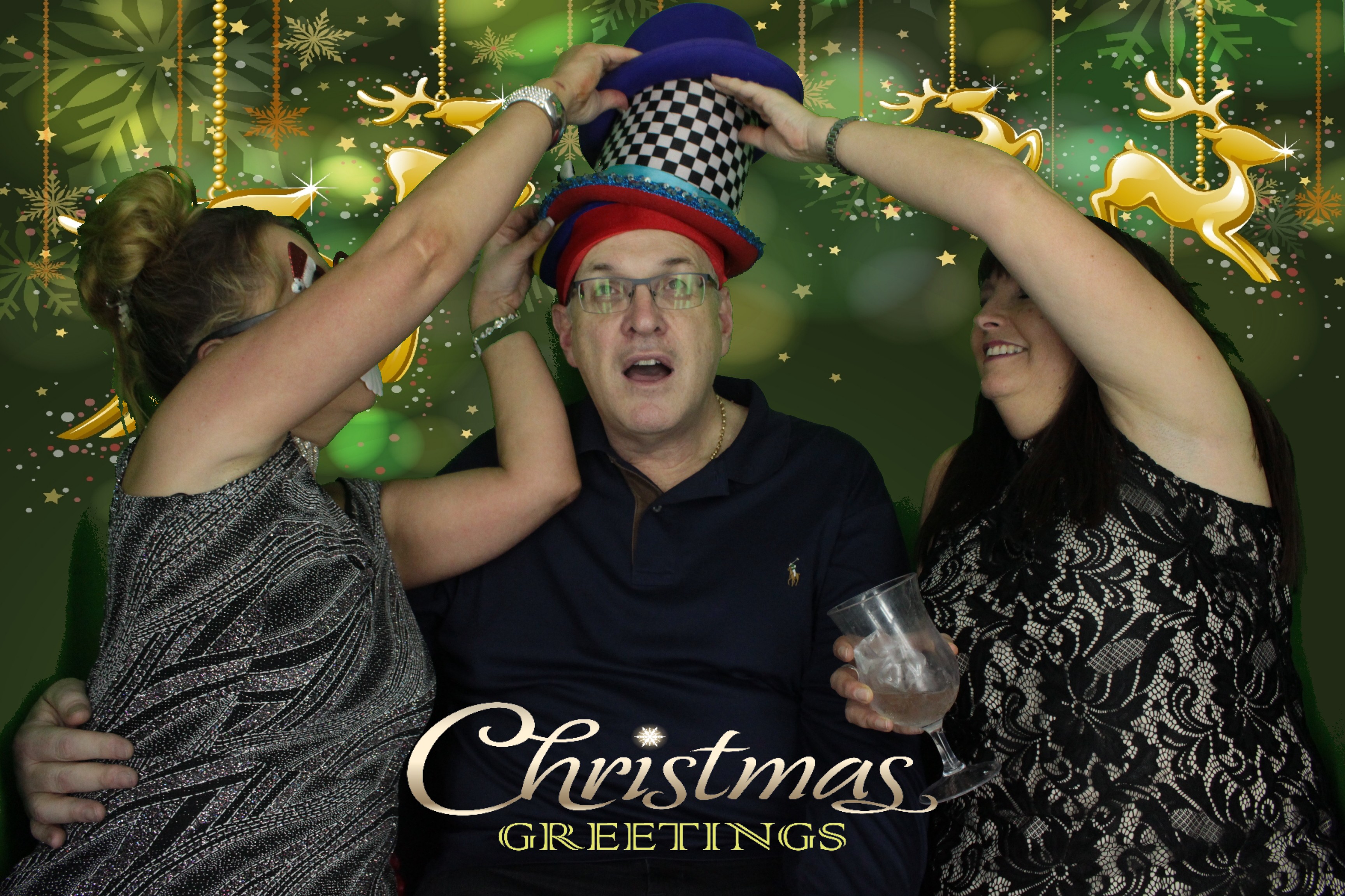 One Line Christmas Party | View more photos from the event at gallery.myphotoboothexperience.co.uk/u/MyPhotoBoothExperienceLtd/One-Line-Christmas-Party
